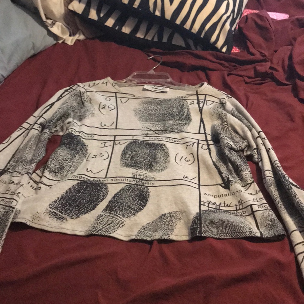 Bell sleeve crop top
